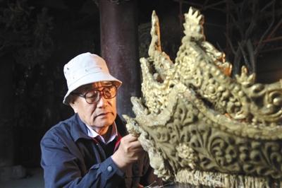 李云鹤：“行医”63年的莫高窟的壁画修复师
