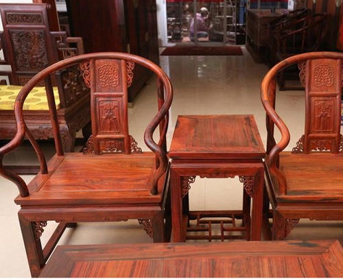 “颐江南红木皇宫椅沙发”一套红木沙发价格