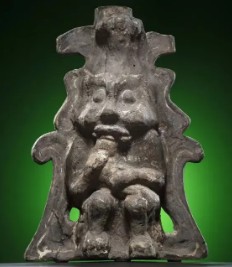 河南博物院藏怪兽陶壁壶鉴赏